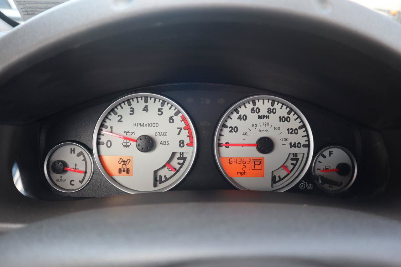Used 2013 Nissan Frontier PRO-4X AWD/4WD image 55