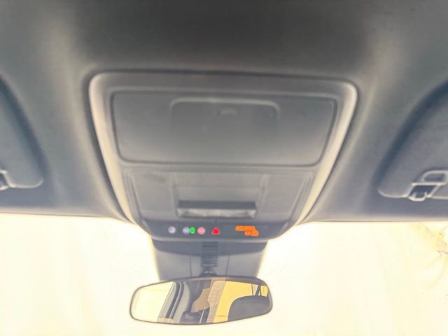 Used 2025 GMC Acadia Elevation image 40