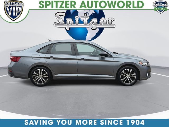 Used 2022 Volkswagen Jetta Sport FWD image 10