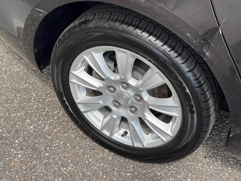 Used 2013 Buick LaCrosse Leather image 27