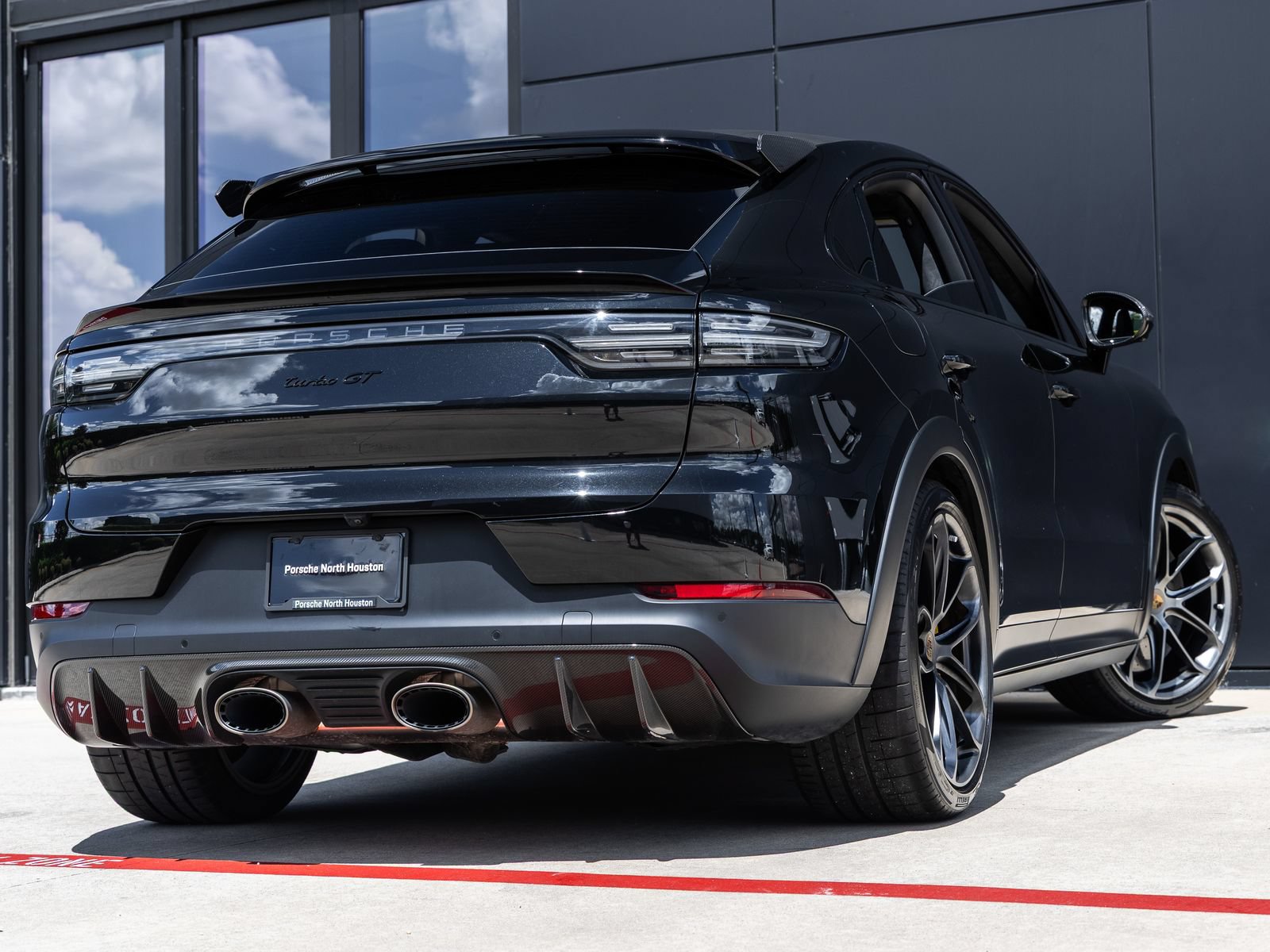 Certified 2023 Porsche Cayenne Turbo GT AWD/4WD image 11