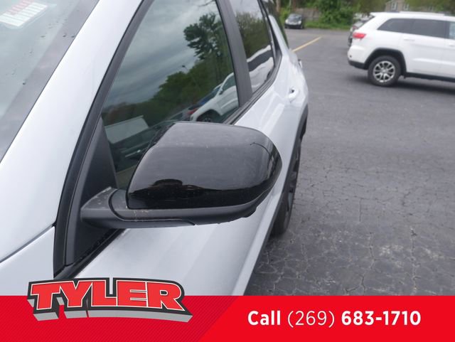 New 2026 Chevrolet Equinox RS w/ Convenience Package III AWD/4WD image 12