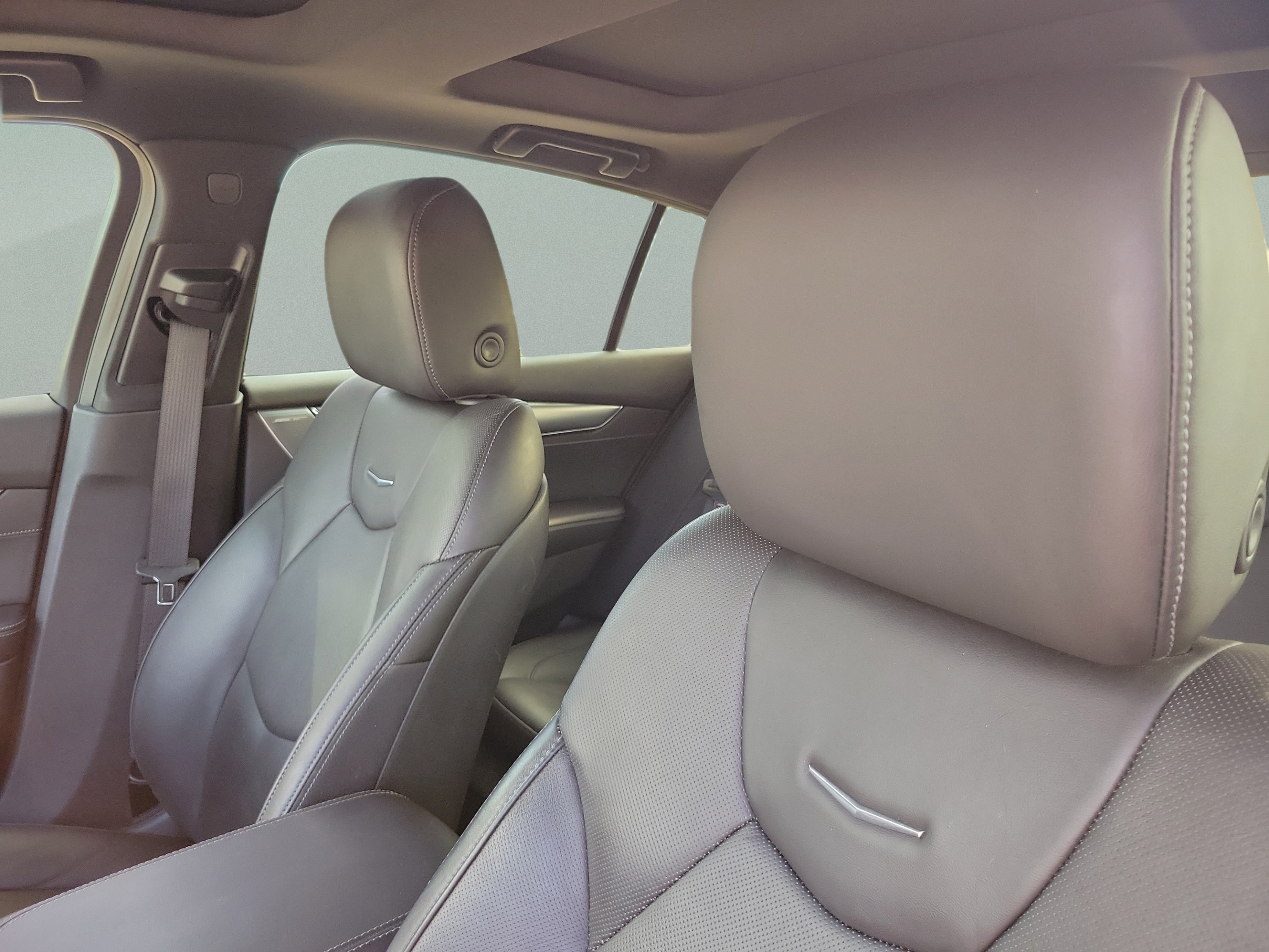 Used 2021 Cadillac CT5 Premium Luxury RWD image 28