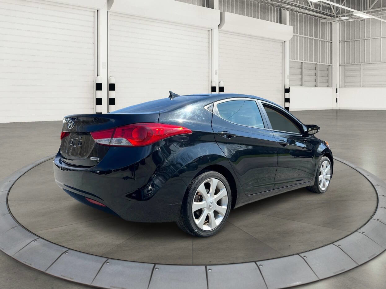 Used 2012 Hyundai Elantra Limited image 3