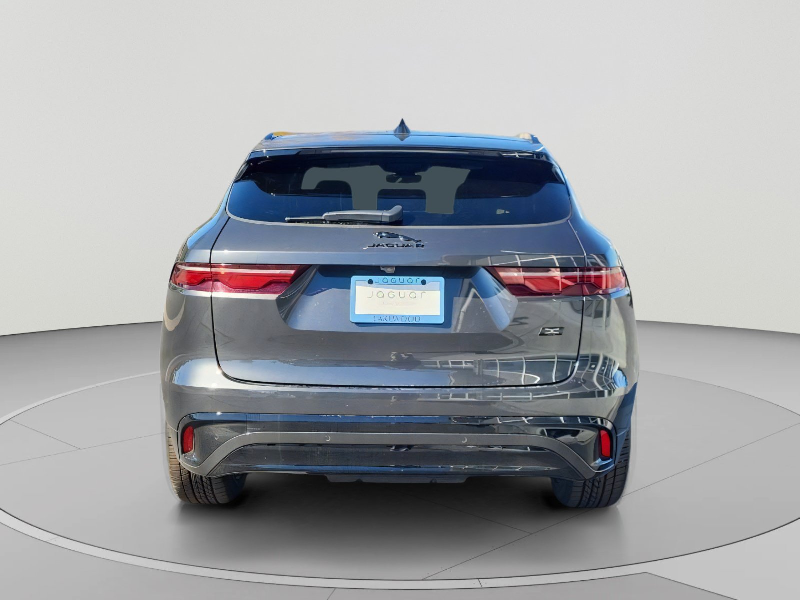 New 2026 Jaguar F-PACE R-Dynamic S AWD/4WD image 4
