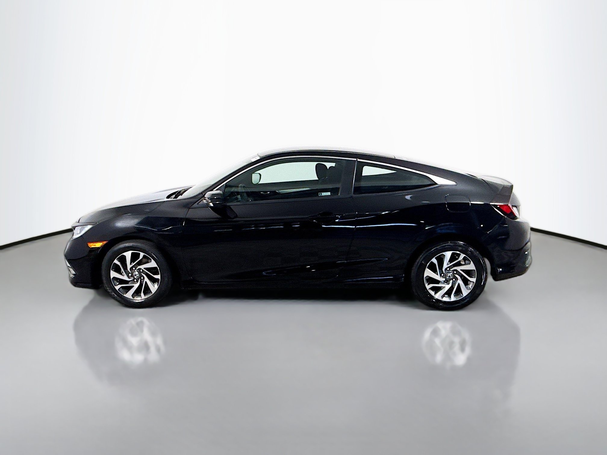 Used 2019 Honda Civic LX image 6