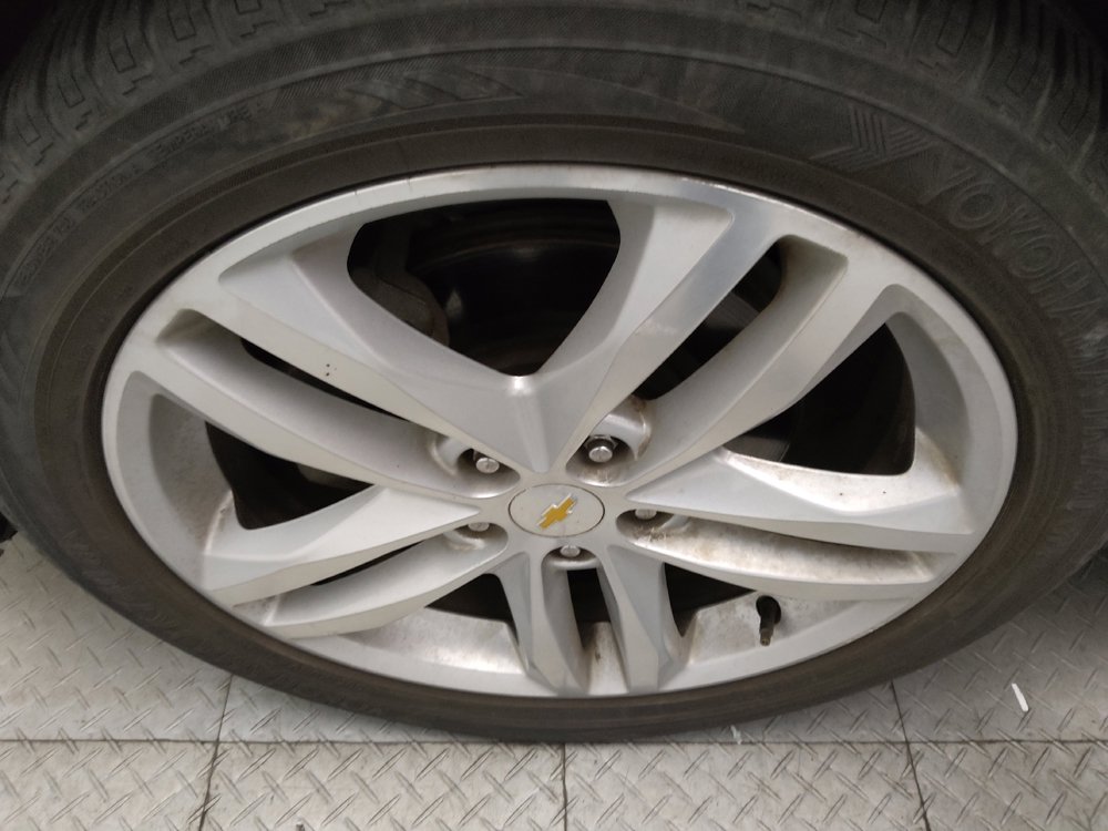 Used 2018 Chevrolet Equinox Premier FWD image 31