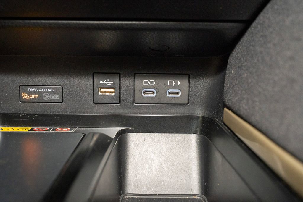 Certified 2025 Toyota Camry LE image 14