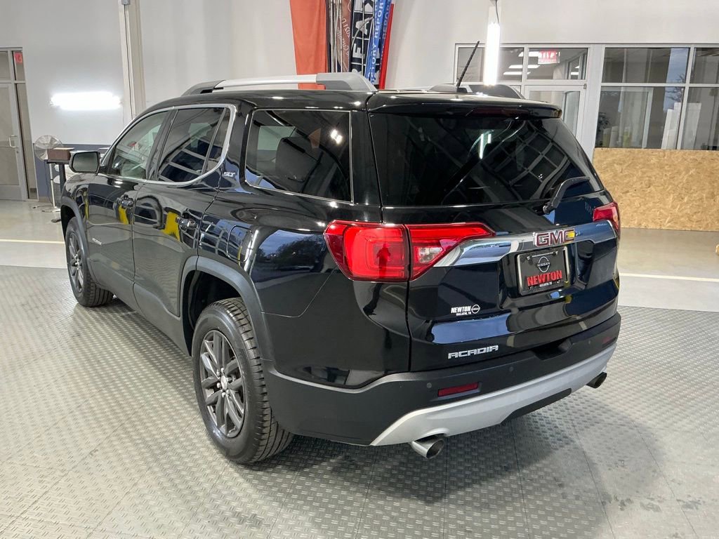Used 2019 GMC Acadia SLT w/ LPO, Floor Liner Package FWD image 25