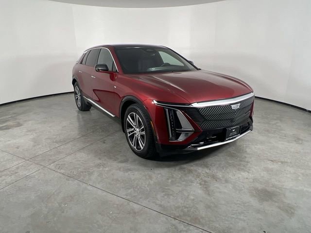 Certified 2025 Cadillac Lyriq Luxury RWD image 2