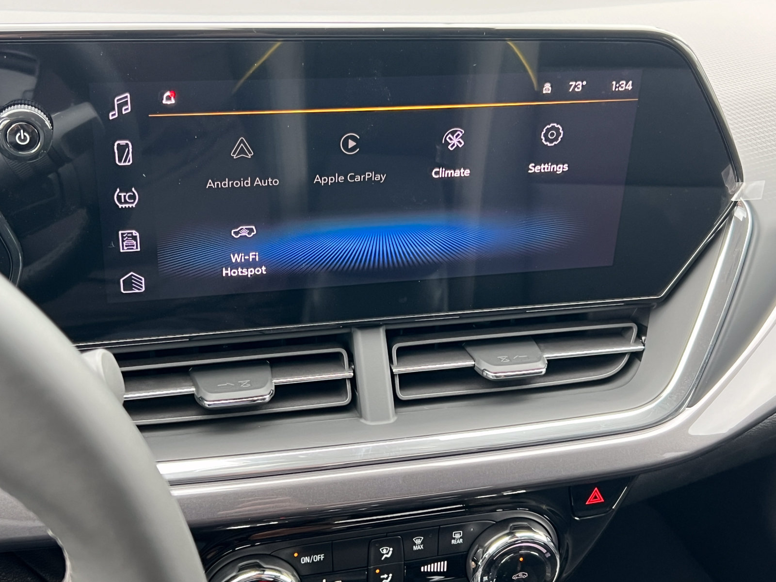 New 2026 Chevrolet Trax ACTIV w/ Sunroof Package FWD image 22