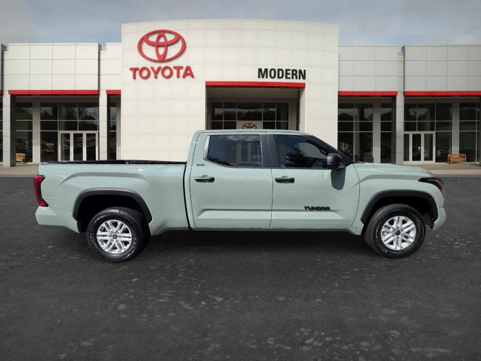 Used 2024 Toyota Tundra SR5 AWD/4WD image 4