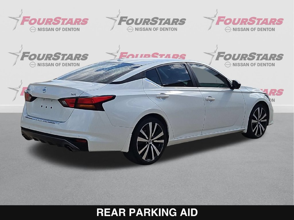 Used 2021 Nissan Altima 2.5 SR FWD image 4