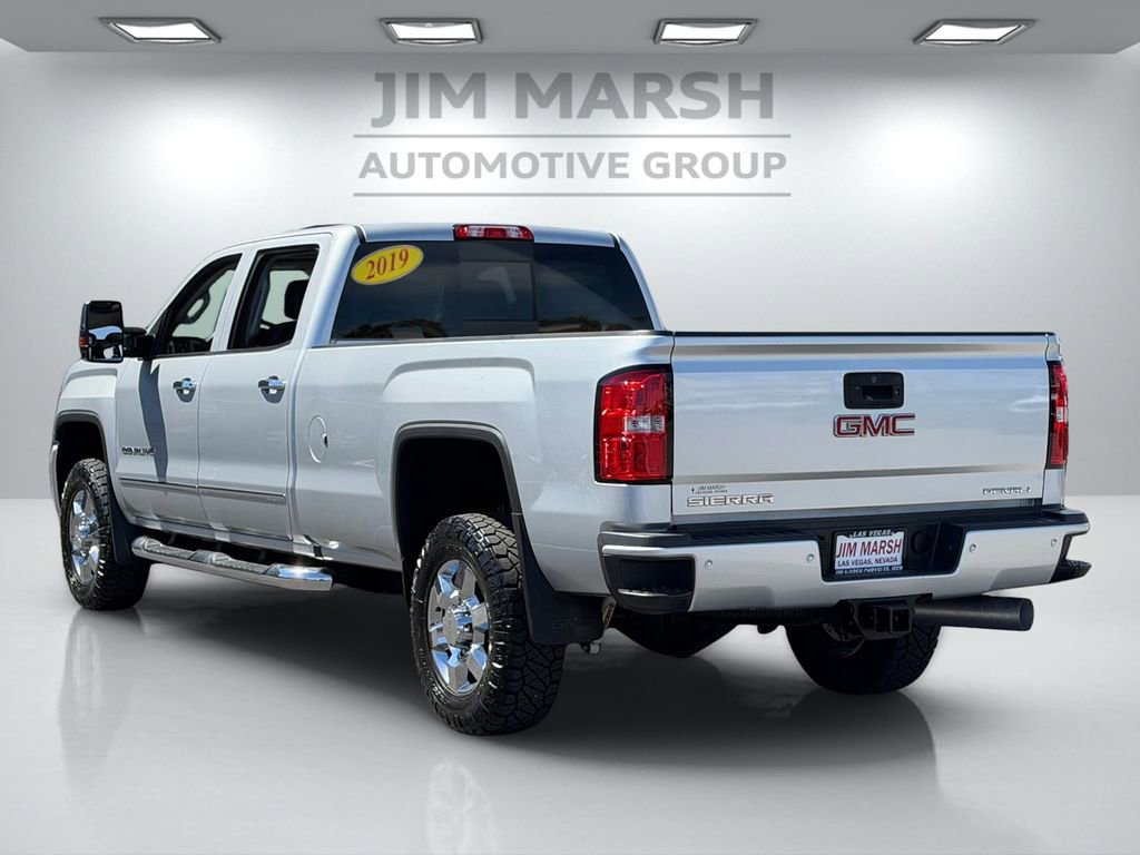 Used 2019 GMC Sierra 3500 Denali w/ Duramax Plus Package image 4