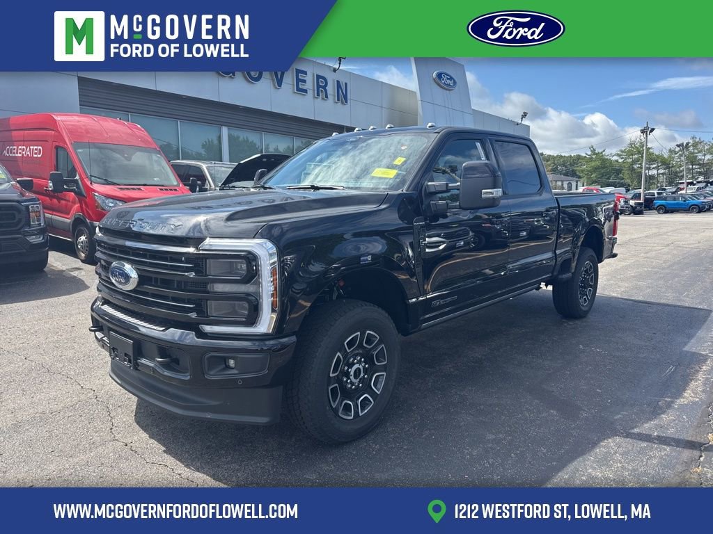 New 2025 Ford F350 Platinum w/ FX4 Off-Road Package