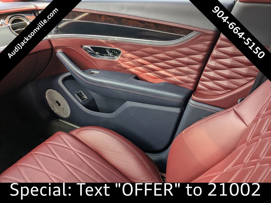 Used 2022 Bentley Flying Spur W12 image 18