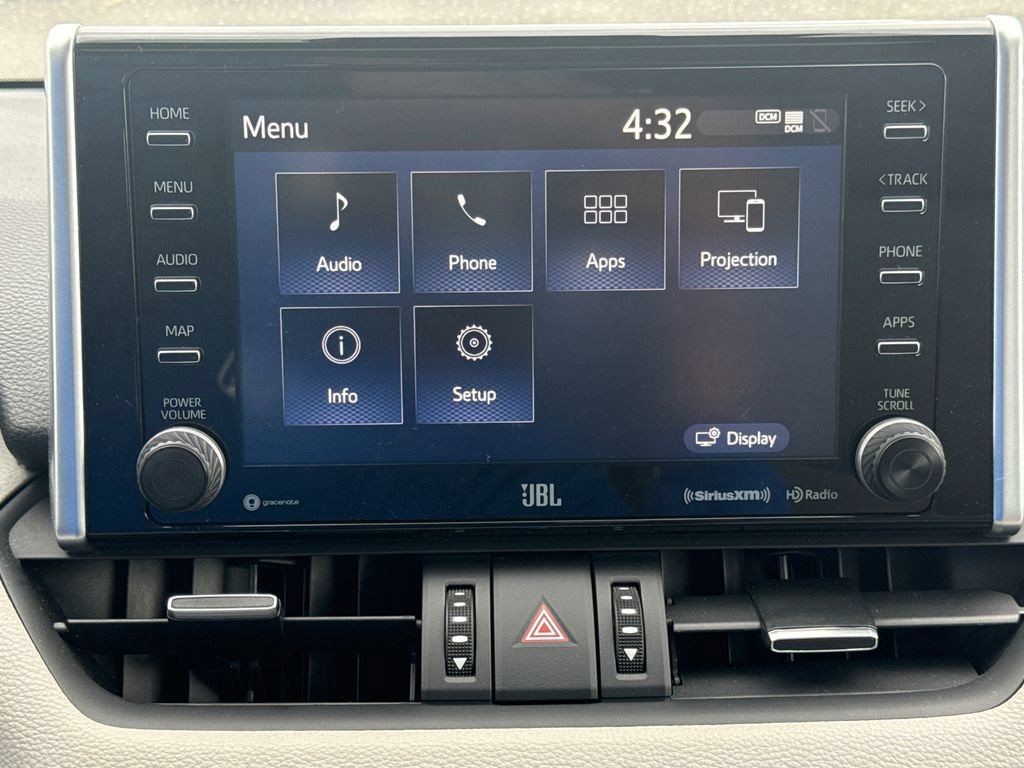 Used 2021 Toyota RAV4 XLE Premium AWD/4WD image 30