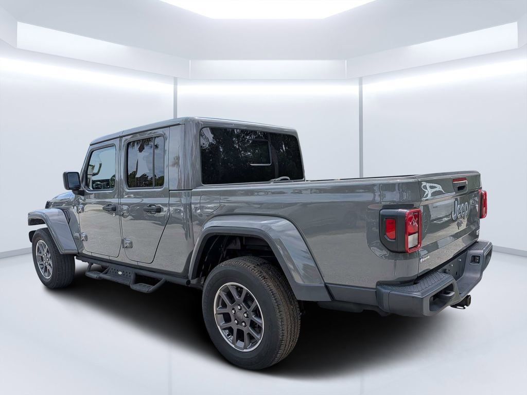 Used 2020 Jeep Gladiator Overland w/ Trailer Tow Package image 5