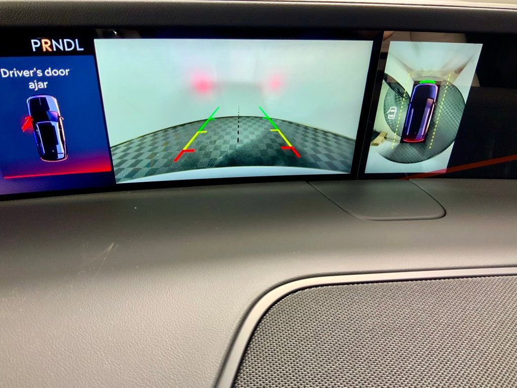 New 2026 Lincoln Nautilus Reserve image 3