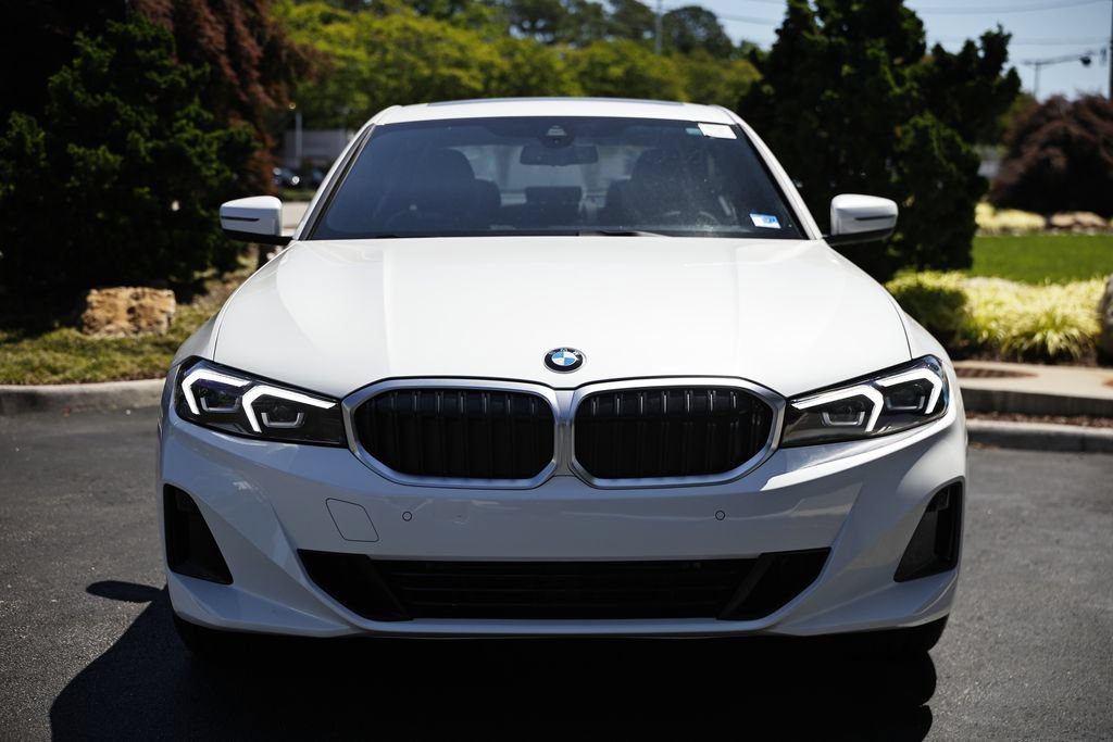 Used 2026 BMW 330i xDrive Sedan AWD/4WD image 19