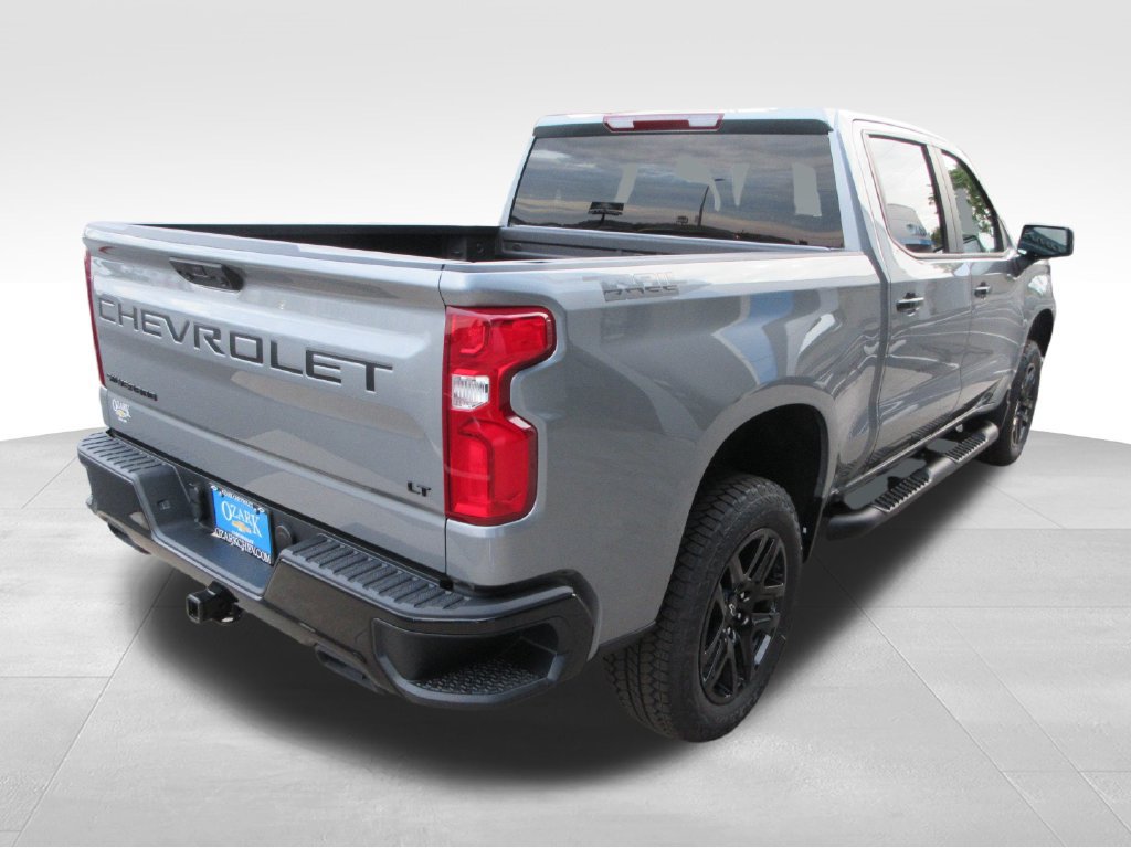 New 2026 Chevrolet Silverado 1500 LT Trail Boss w/ Dark Appearance Package AWD/4WD image 6