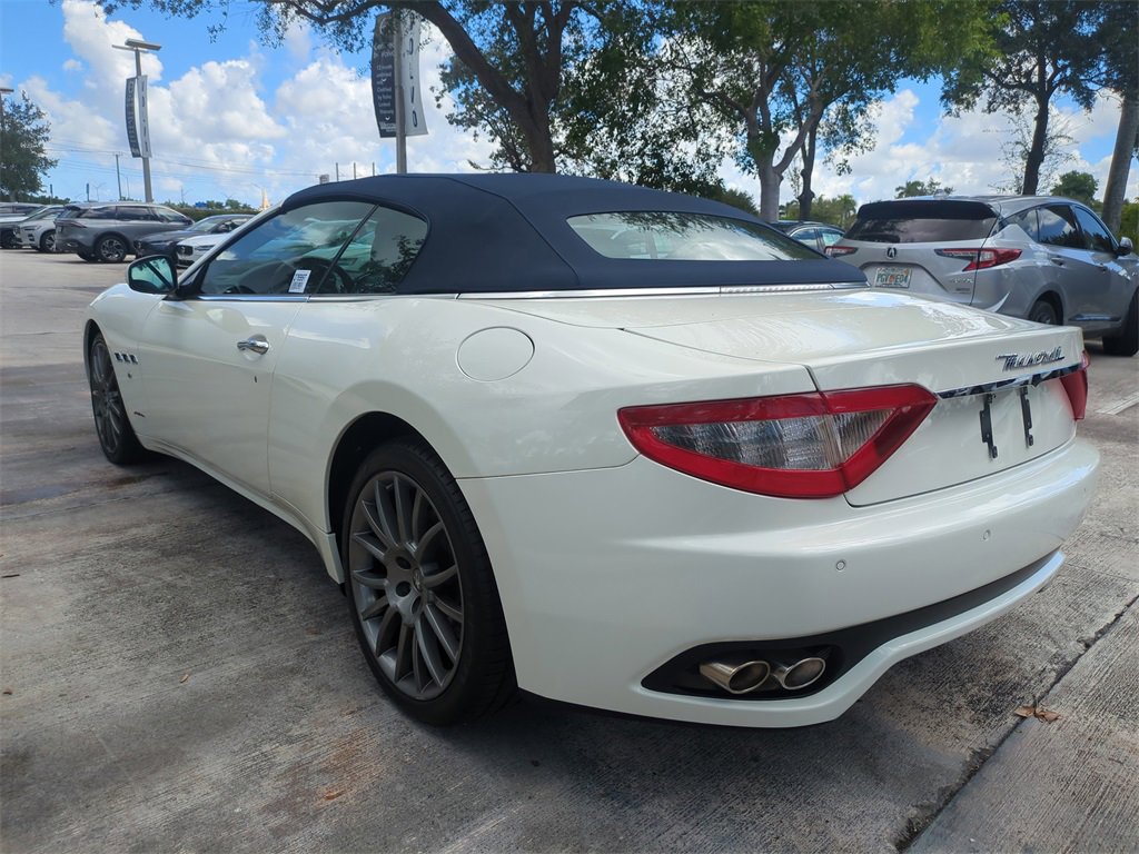 Used 2017 Maserati GranTurismo Convertible image 3