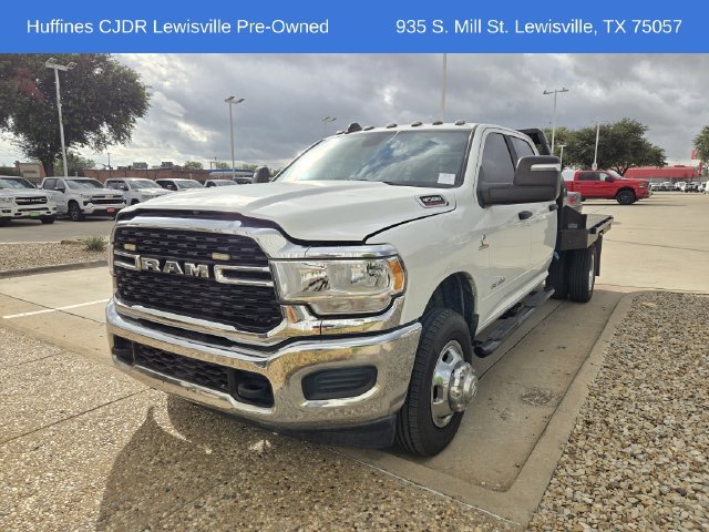 Used 2024 RAM 3500 SLT w/ Quick Order Package 2YG SLT AWD/4WD image 3
