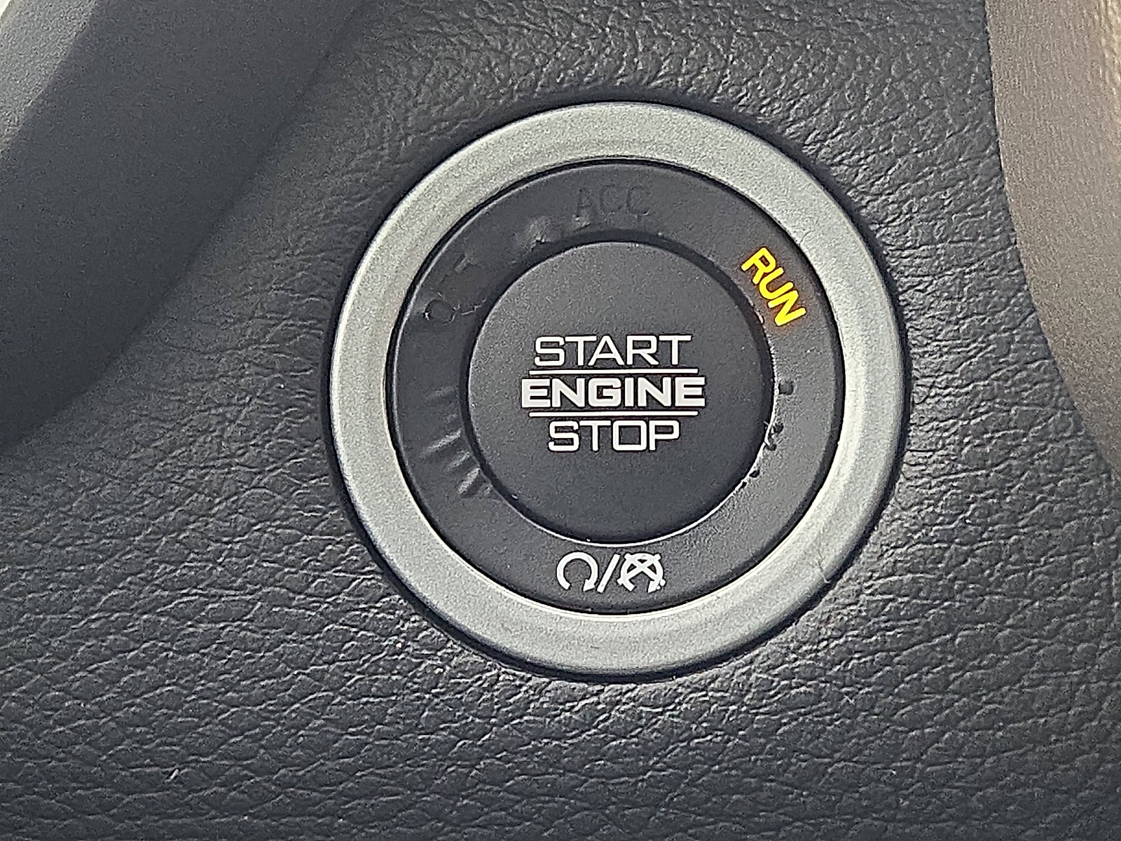 Used 2019 RAM 1500 Laramie image 22