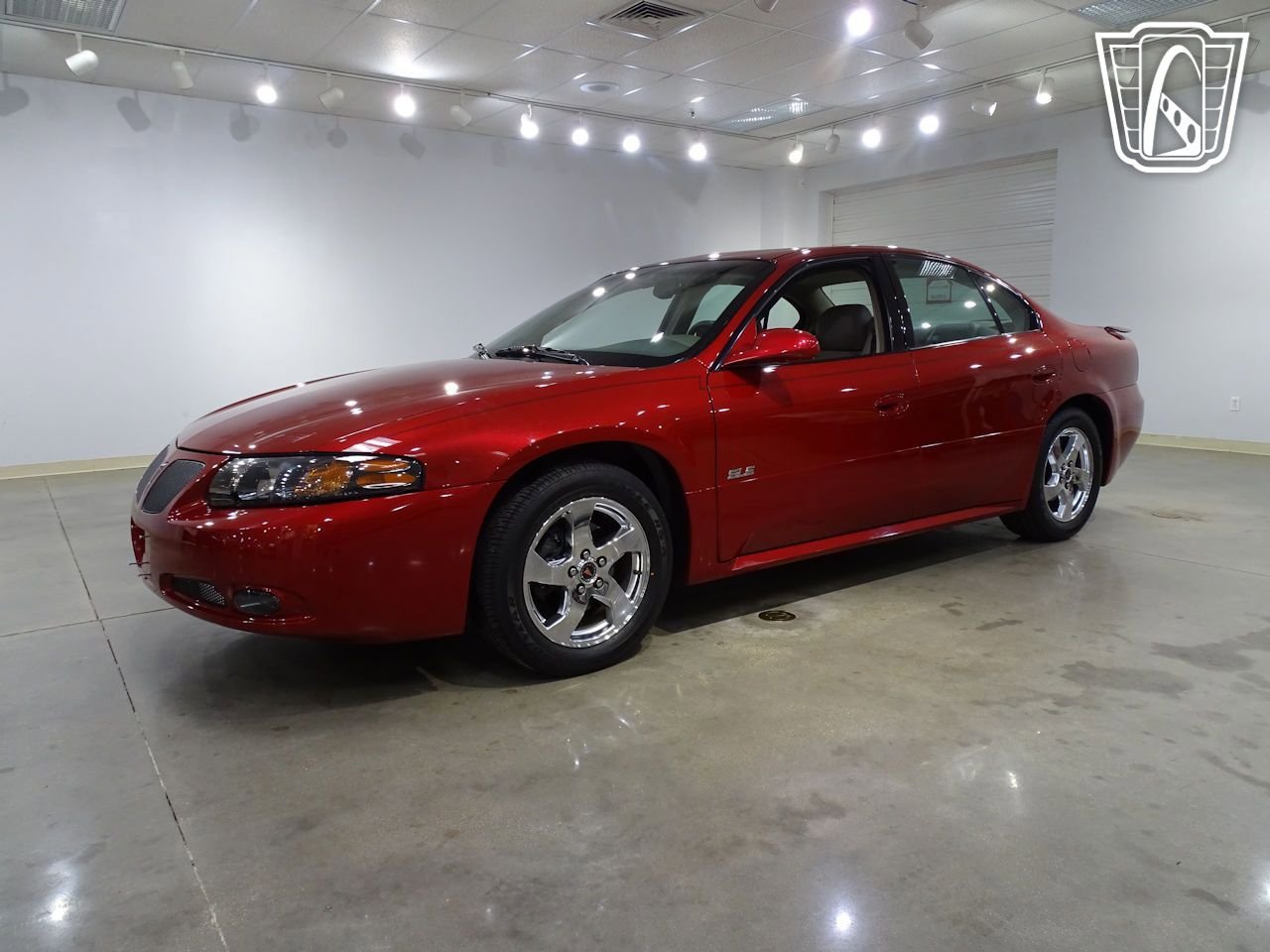 Used 2005 Pontiac Bonneville SLE w/ Premier Edition image 3