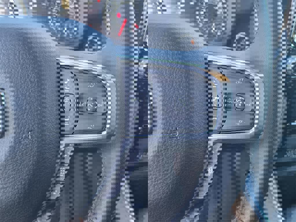 Used 2025 RAM 1500 Big Horn image 18