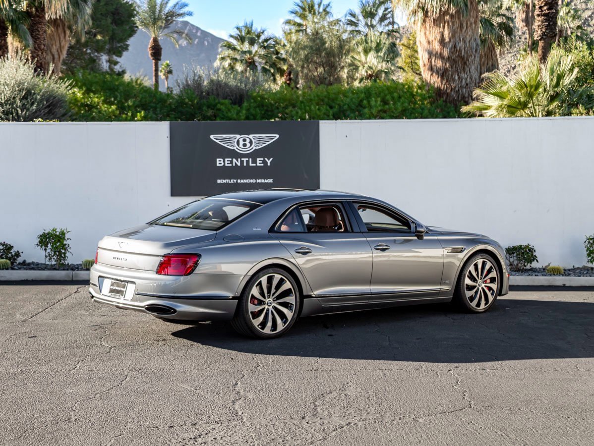 Certified 2021 Bentley Flying Spur W12 image 11