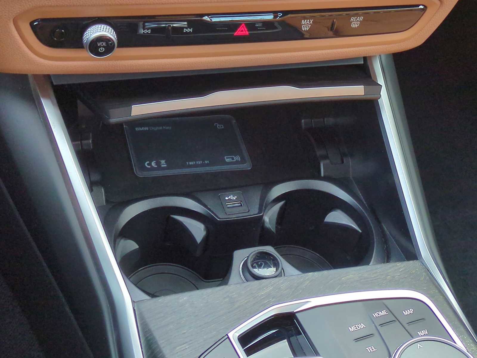 Certified 2023 BMW 330i xDrive Sedan w/ Premium Package image 33