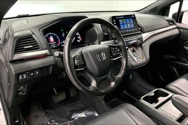 Used 2025 Honda Odyssey Sport-L image 16