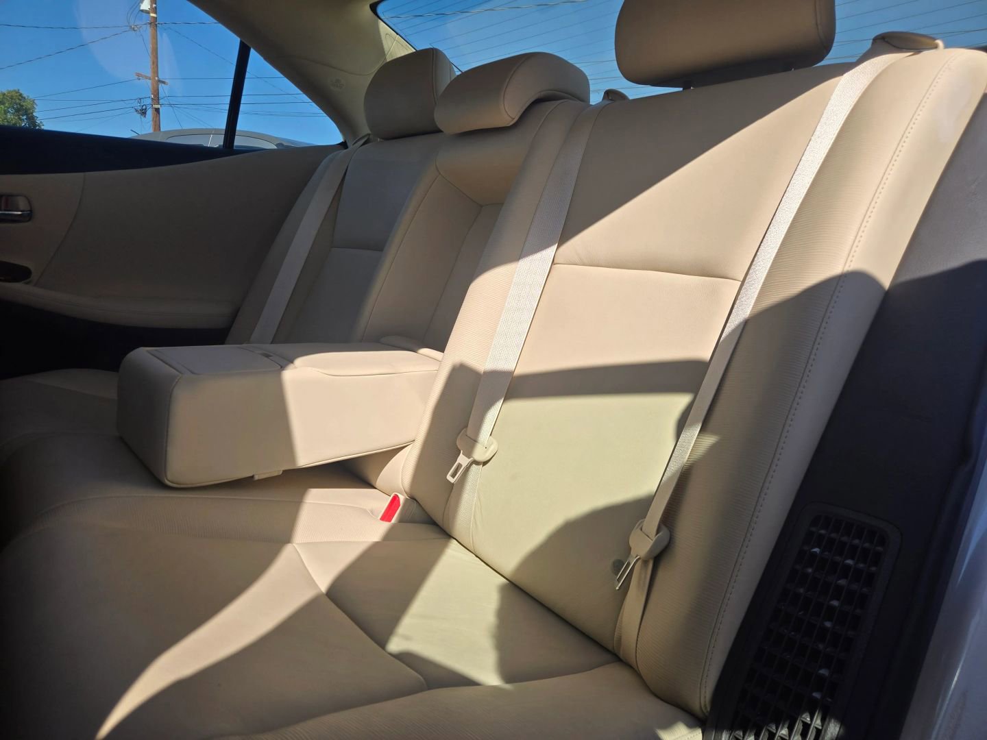 Used 2011 Lexus HS 250h image 13