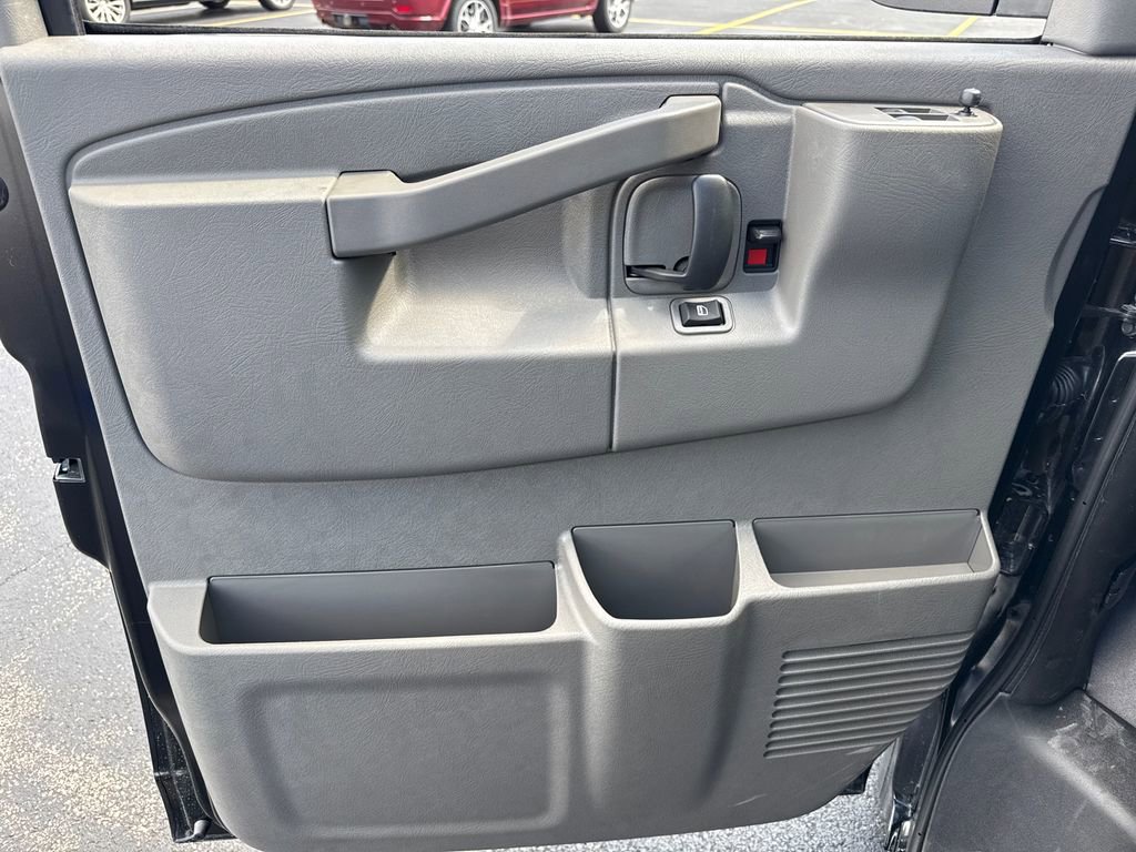 New 2026 GMC Savana 2500 w/ Driver Convenience Package RWD image 12