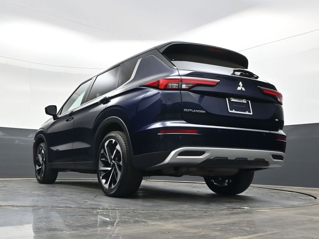 Used 2024 Mitsubishi Outlander SE AWD/4WD image 31