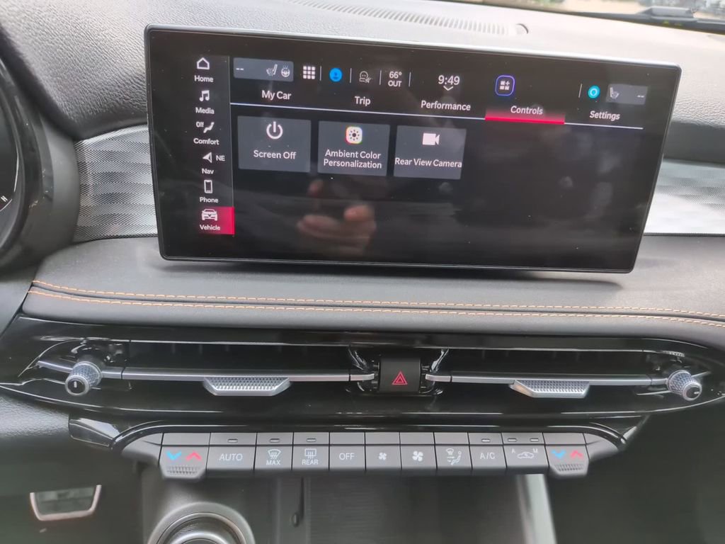 Used 2025 Alfa Romeo Tonale Veloce w/ Premium Package image 27