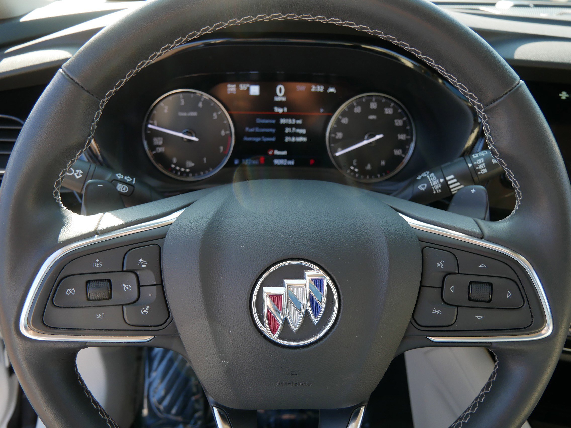 Used 2022 Buick Envision Avenir w/ Technology Package II AWD/4WD image 25