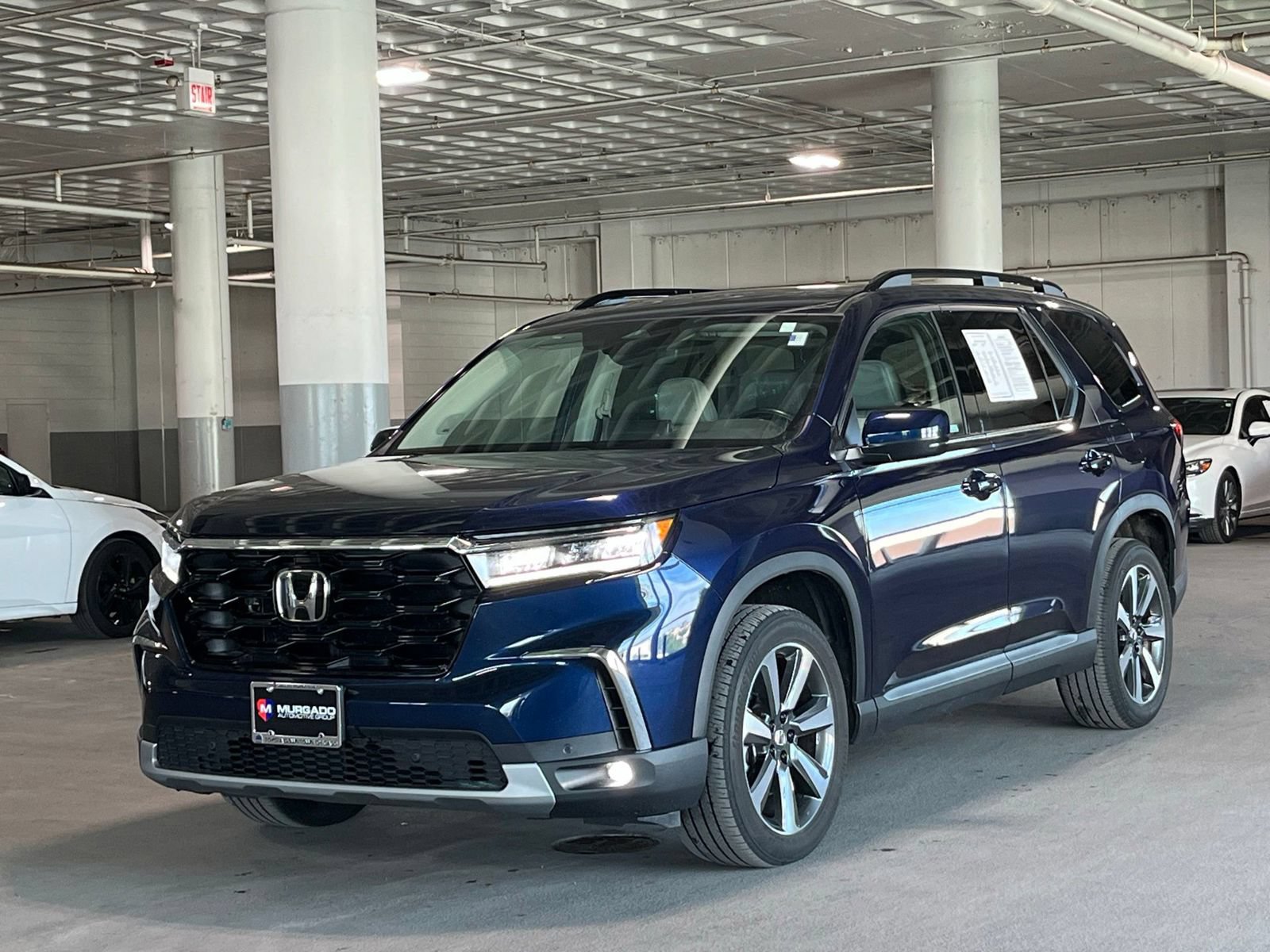 Used 2024 Honda Pilot Touring image 4