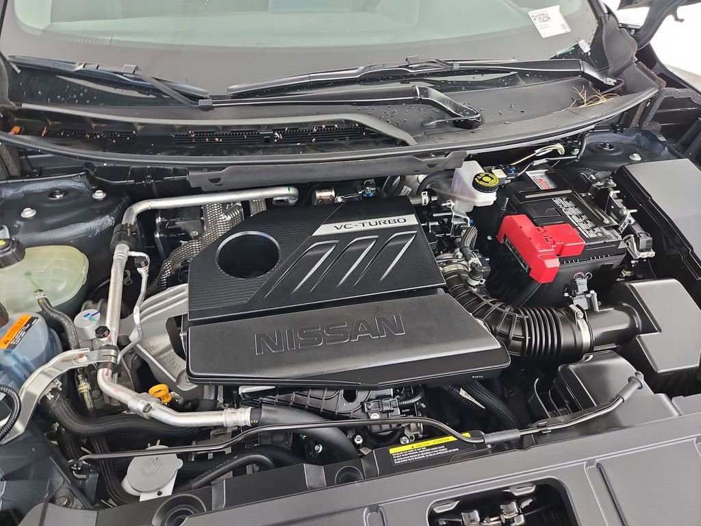 Used 2025 Nissan Rogue SV image 35