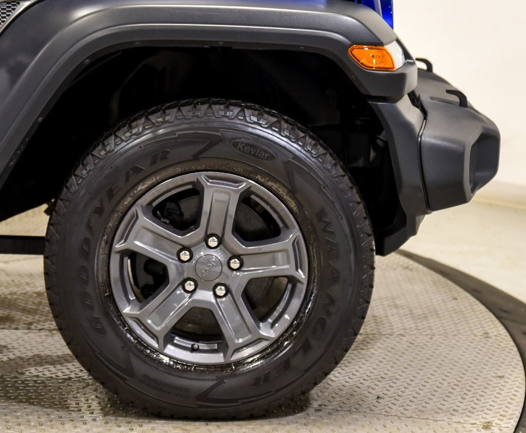 Used 2020 Jeep Wrangler Sport image 13