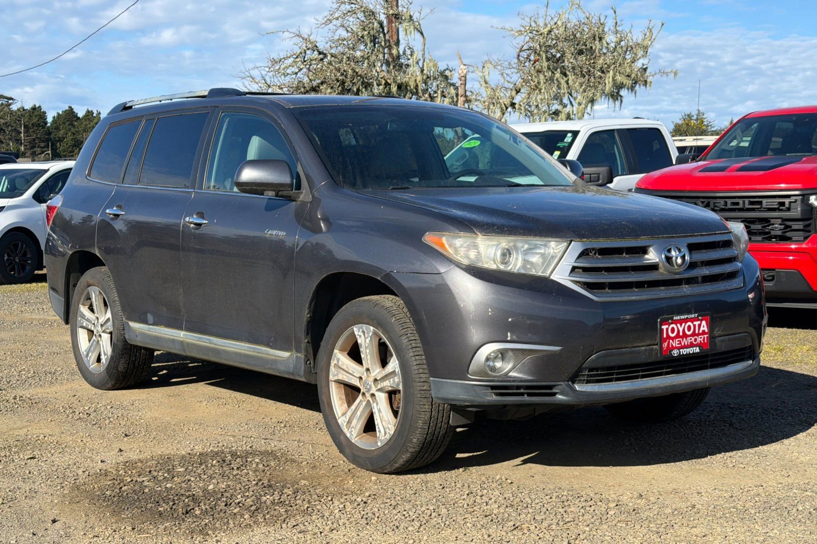 Used 2013 Toyota Highlander Limited image 2
