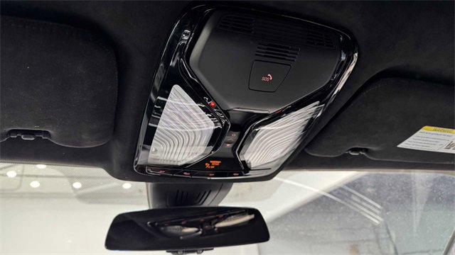 Used 2020 BMW X7 M50i w/ Executive Package image 33