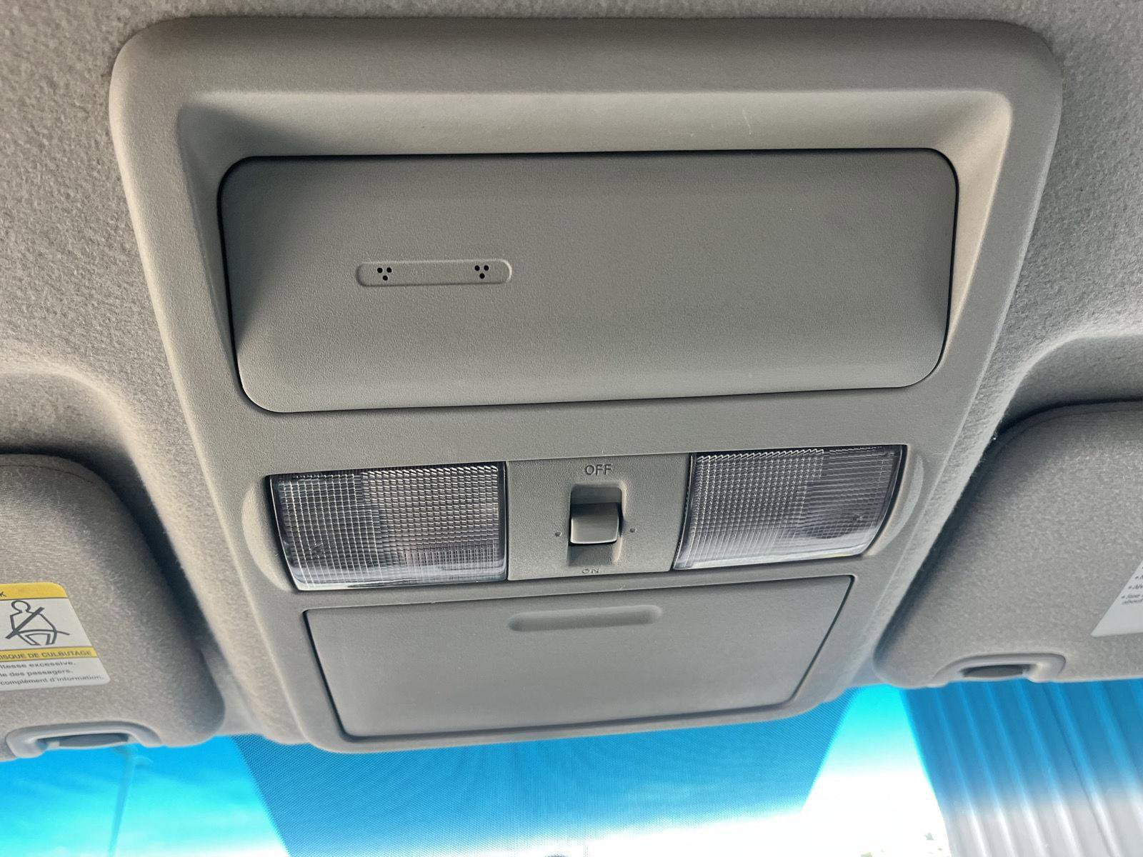Used 2018 Nissan Frontier SV AWD/4WD image 26