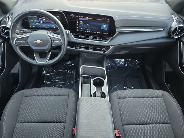 Used 2025 Chevrolet Equinox LT FWD image 13