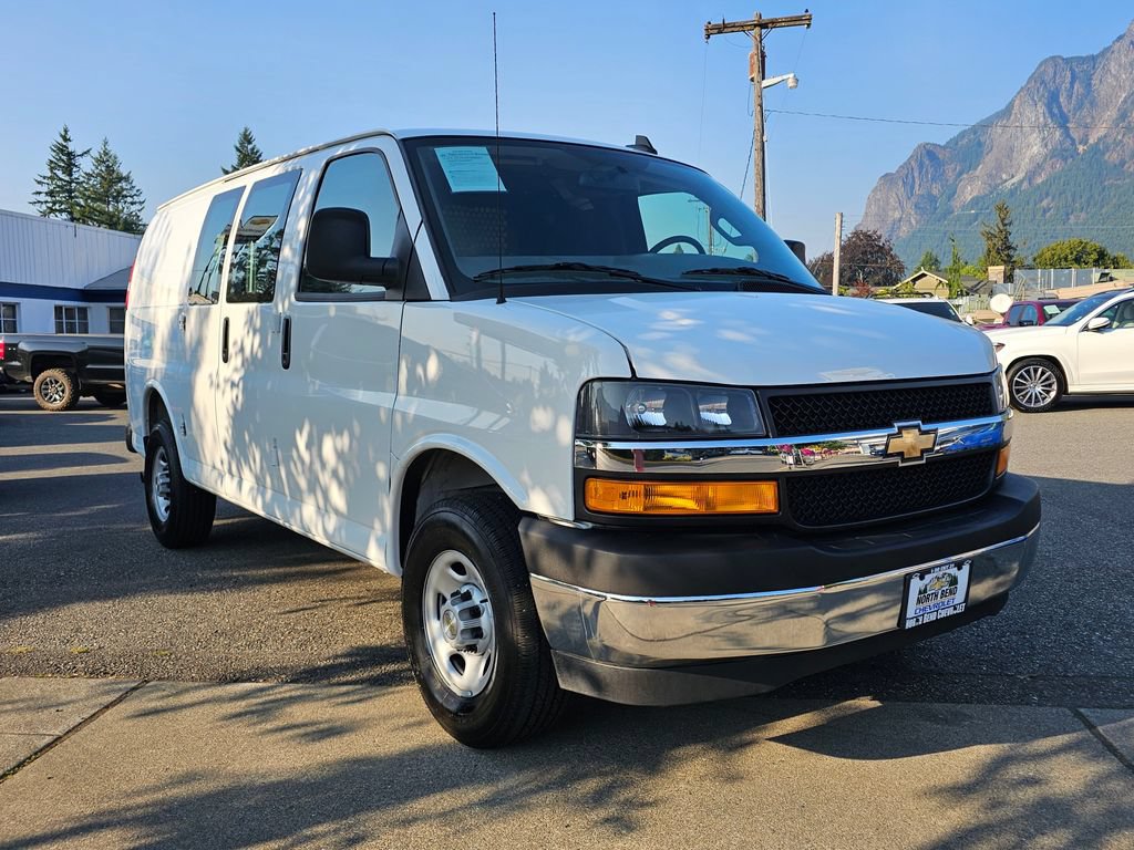 Certified 2025 Chevrolet Express 2500 w/ Driver Convenience Package RWD image 3