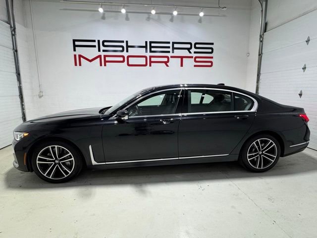Used 2022 BMW 750i xDrive w/ Luxury Rear Seating Package image 10