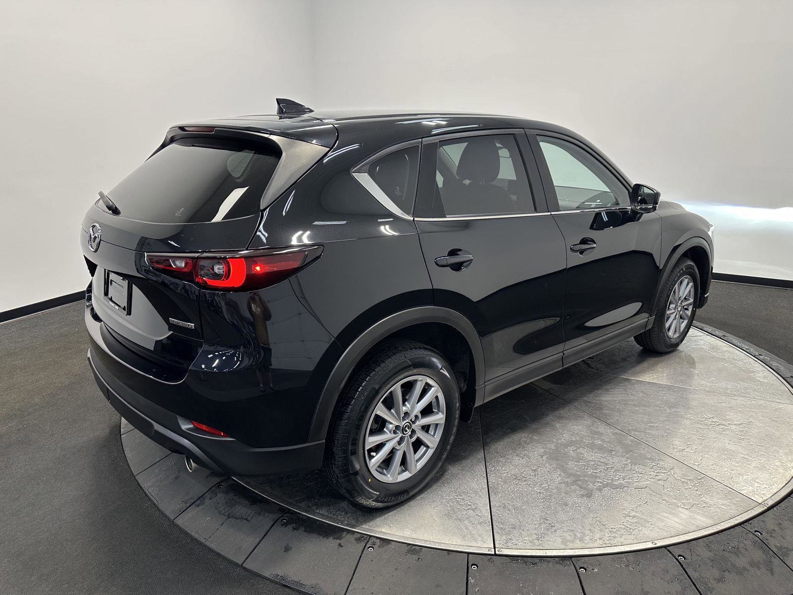 Used 2023 MAZDA CX-5 AWD 2.5 S w/ Select Package image 7