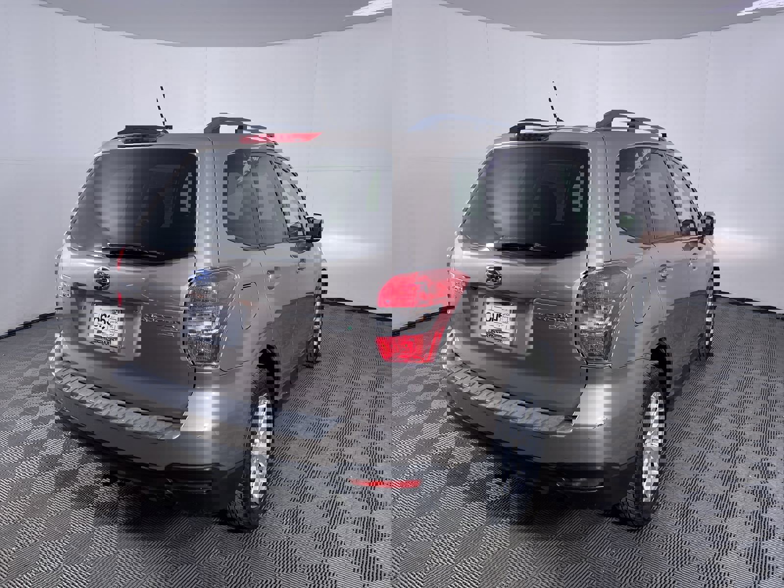 Used 2014 Subaru Forester 2.5i Premium w/ Popular Package #2 image 23