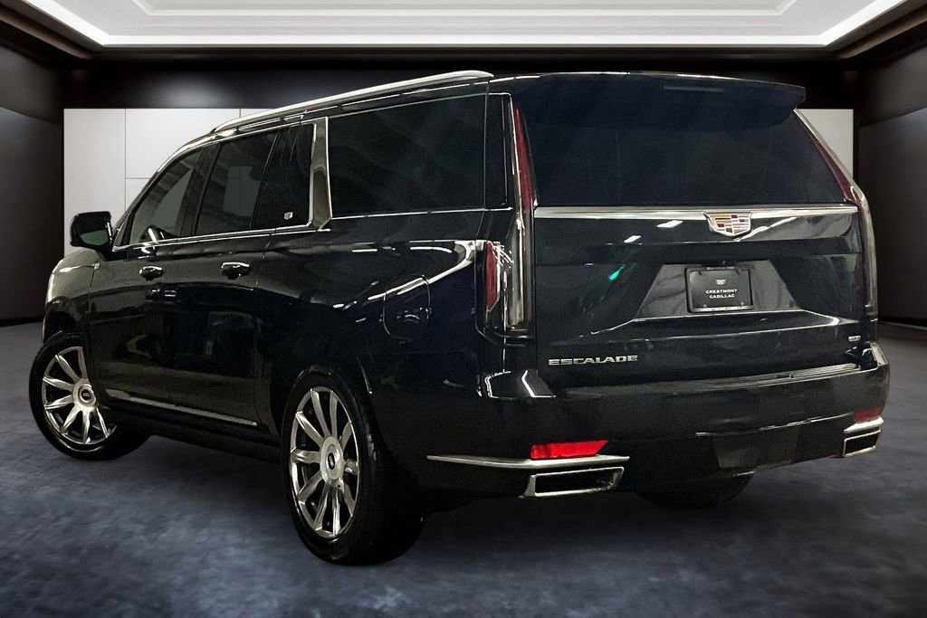 Used 2023 Cadillac Escalade ESV Premium Luxury Platinum w/ LPO, Floor Liner Package AWD/4WD image 4